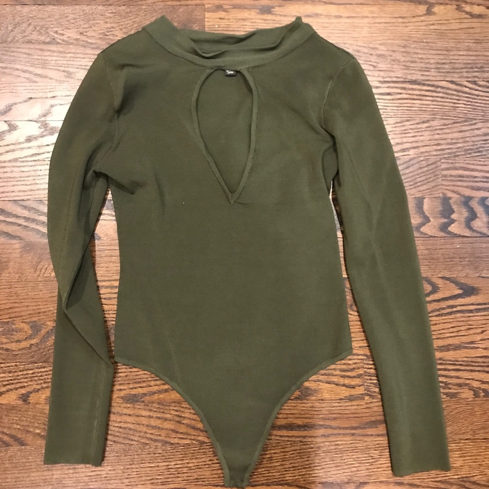 Body suit, forest green never worn peep hole